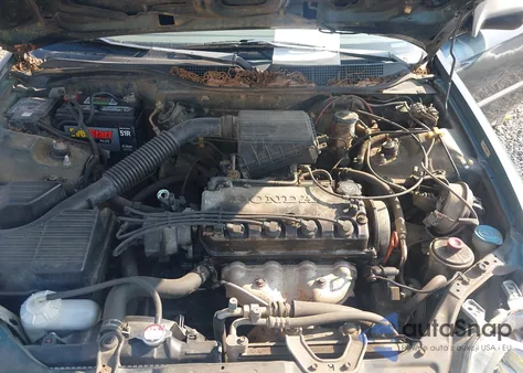 1998 Honda Civic Lx из США, поврежденный, VIN 2HGEJ6676WH569192